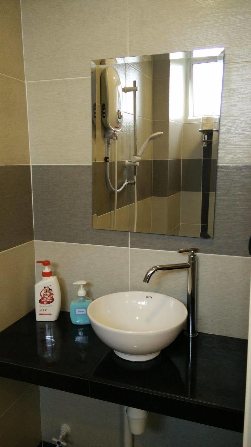 Malacca H&A Guest House מראה חיצוני תמונה